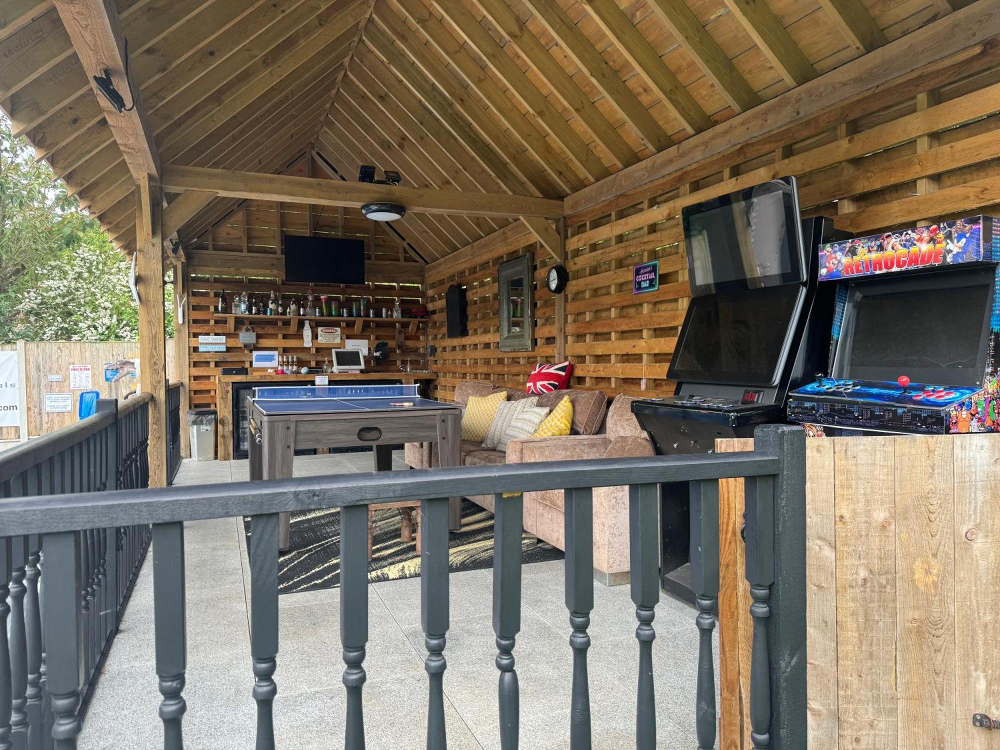 Luxurious Oasis Relax 32C Pool, Jacuzzi Games Bar Villa Deal Exterior foto